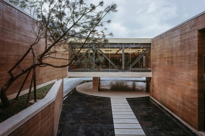 DL Atelier Architecture Sanbaopeng Art Museum