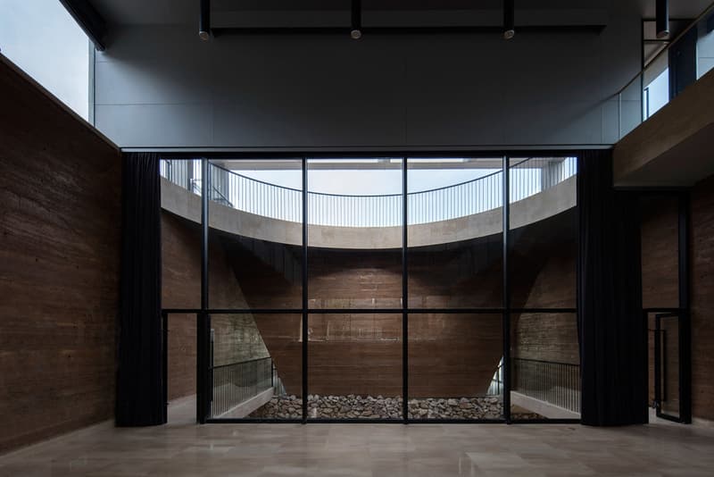 DL Atelier Architecture Sanbaopeng Art Museum