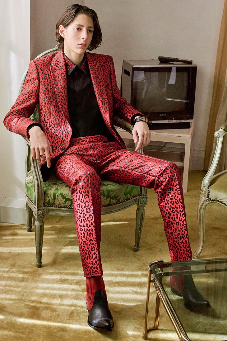 Givenchy Pre Fall Pre-Fall 2018 Collection Lookbook Balenciaga Speed Trainer Paris Fashion Week 2018 Clare Waight Keller