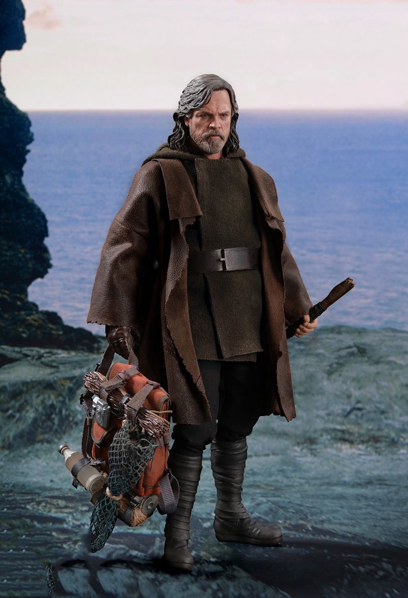 Luke Skywalker Star Wars The Last Jedi Hot Toys Collectible 1/6 Figure