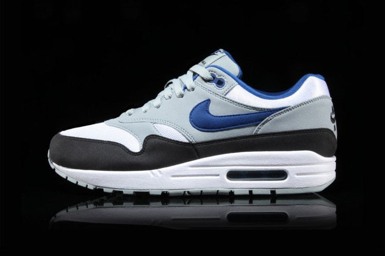 Nike's Air Max 1 Receives a Multi-Toned "Gym Blue/Light Pumice" Makeover