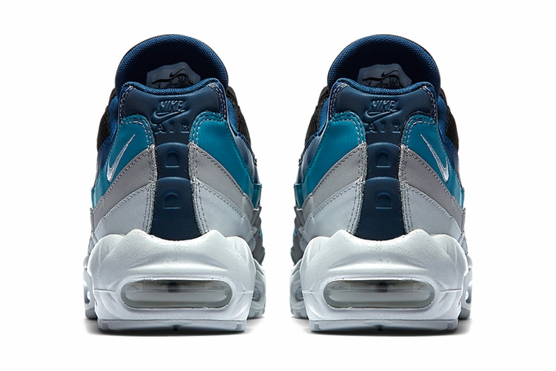 Nike Air Max 95 Sneakers Stash Graffiti
