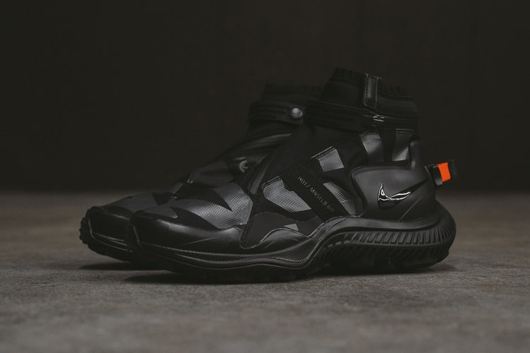 A Closer Look at the All-Black Nike Sportswear NSW FLX Gaiter Boot