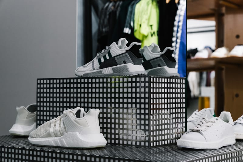 is there a nike store in financial district