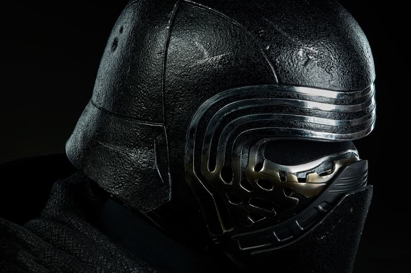 Star Wars Kylo Ren Life-Size Bust Slideshow Toys The Last Jedi