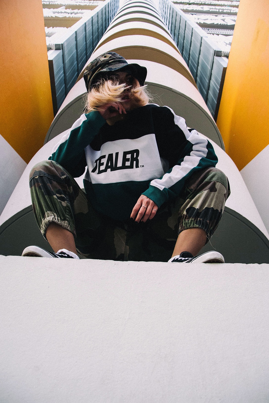 TEALER 2017 Fall Winter lookbook collection french paris tricolor branding sweaters hoodies pants
