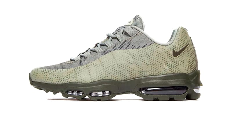 nike thea white and gold