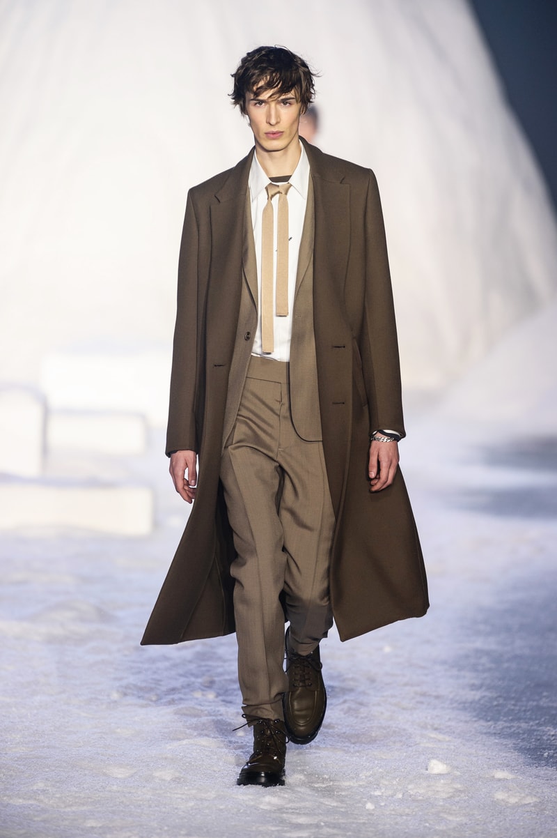 Ermenegildo Zegna Presents Fall/Winter 2018 Milan Fashion Week Classic Suiting Investment Pieces Menswear Groomsmen Groom Wedding Wool Mens Suits Long Coats