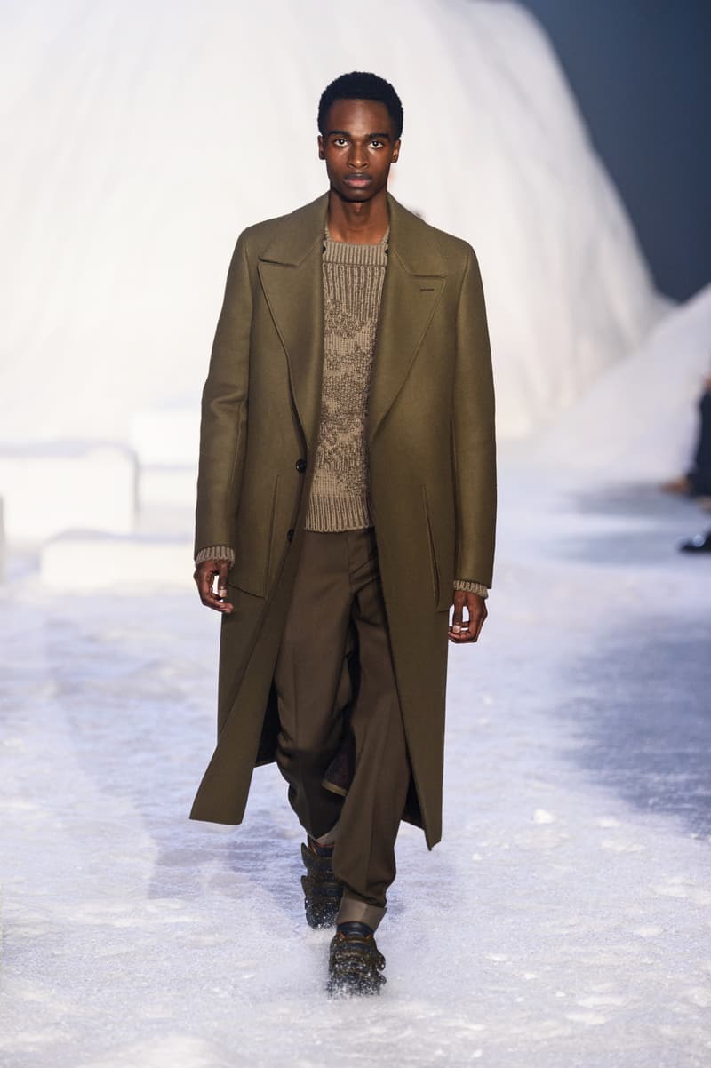 Ermenegildo Zegna Presents Fall/Winter 2018 Milan Fashion Week Classic Suiting Investment Pieces Menswear Groomsmen Groom Wedding Wool Mens Suits Long Coats