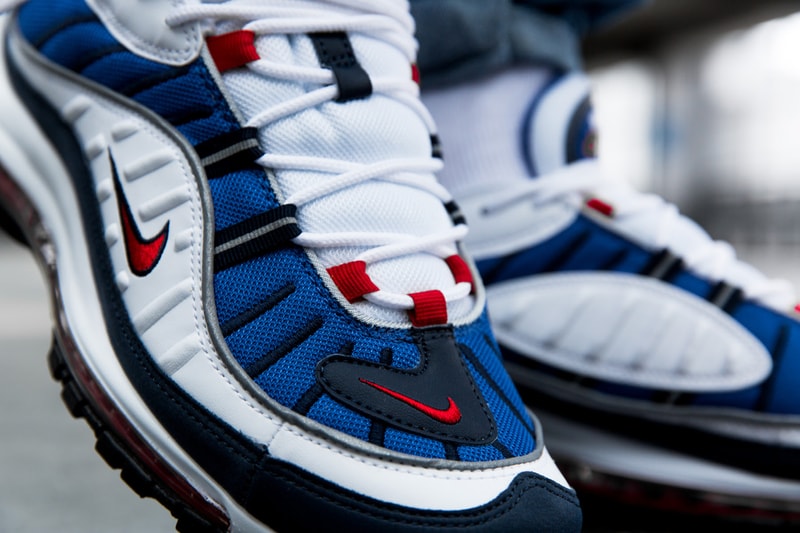 Nike Air Max 98 University Red, Drops