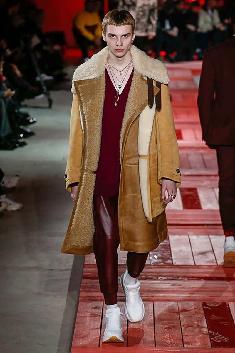 Alexander McQueen 2018 Fall Winter Collection paris fashion week mens 2018 fall winter pfw pfwm