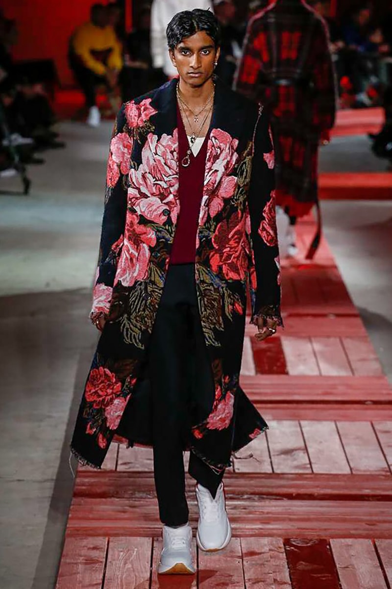 Alexander McQueen 2018 Fall Winter Collection paris fashion week mens 2018 fall winter pfw pfwm