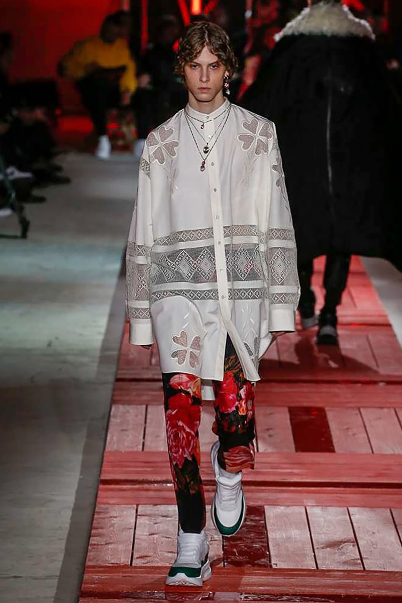 Alexander McQueen 2018 Fall Winter Collection paris fashion week mens 2018 fall winter pfw pfwm