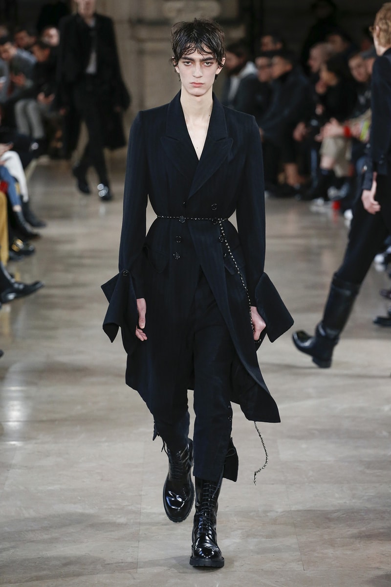 Ann Demeulemeester 2018 Fall Winter Collection paris fashion week mens runway pfw pfwm