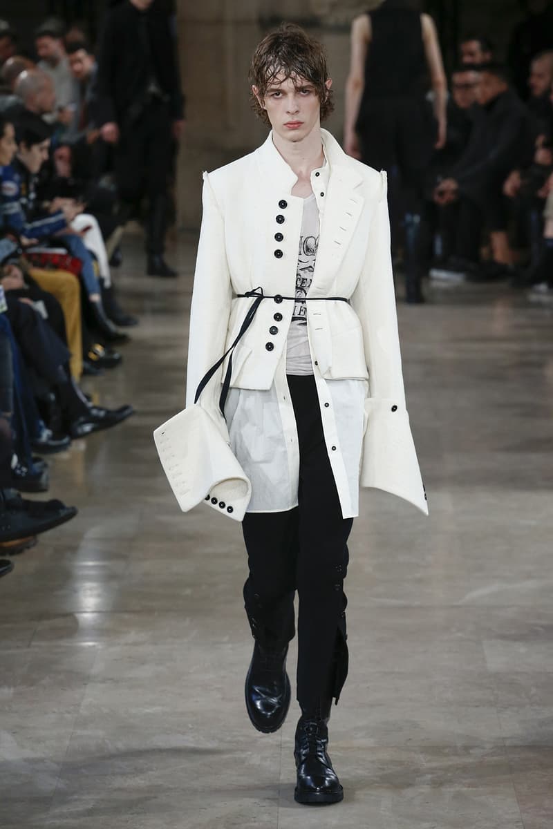 Ann Demeulemeester 2018 Fall Winter Collection paris fashion week mens runway pfw pfwm