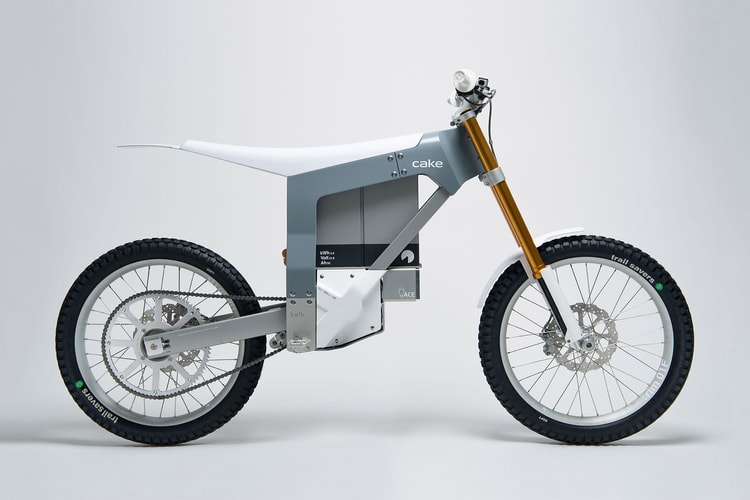 This Electric Dirt Bike Can Travel 50 Miles on a Single Charge