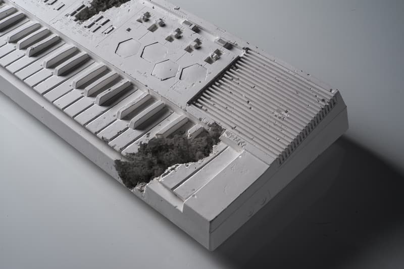Daniel Arsham Future Relic 09 Artworks Art Keyboard Collectible Casio Casiotone MT 500 Keyboard White