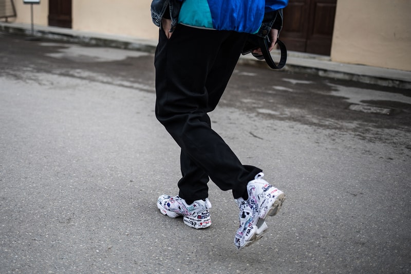 Pitti Uomo 93 Fall/Winter 2018 Streetsnaps Balenciaga, Off-White™ Raf Simons Gucci Louis Vuitton Supreme BAPE Balenciaga Triple S YEEZY Wave Runner 700 Gucci Rhyton  J.W.Anderson "Glitter_Gutter" Converse Vetements Reebok Virgil Abloh's The Ten