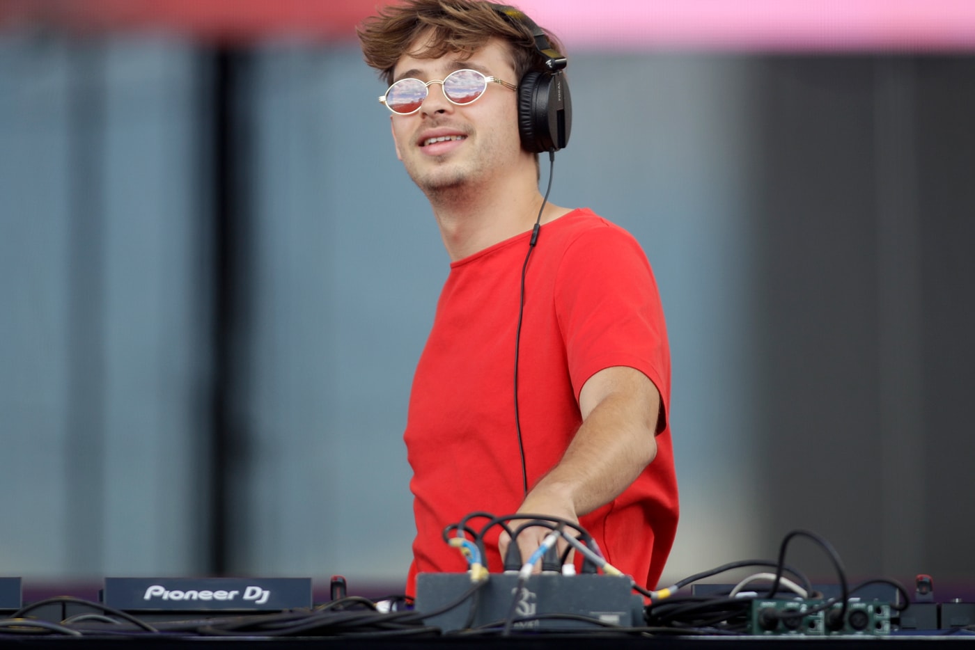 flume-is-accused-of-stealing-skrillex-what-so-not-music
