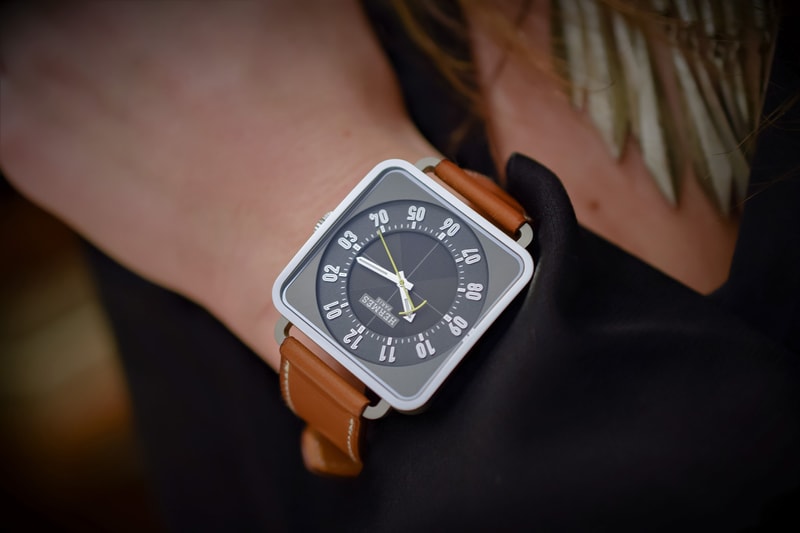 Hermès New Carre H Watch Design