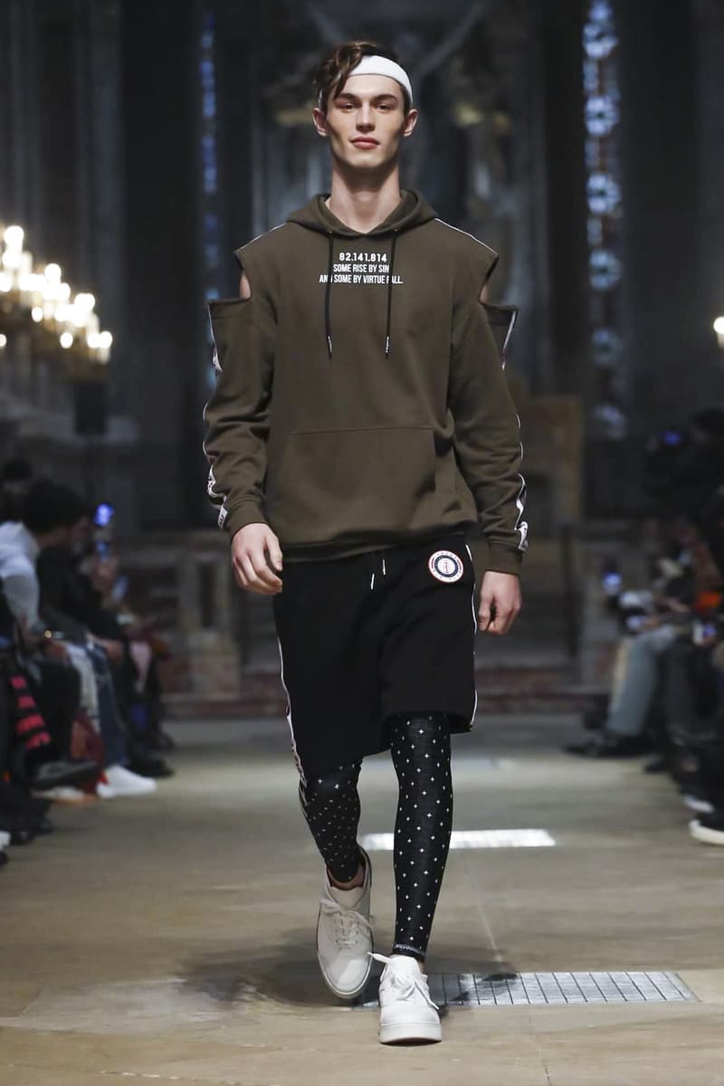 Icosae Fall Winter 2018 Collection Paris Fashion Week Mens Runway