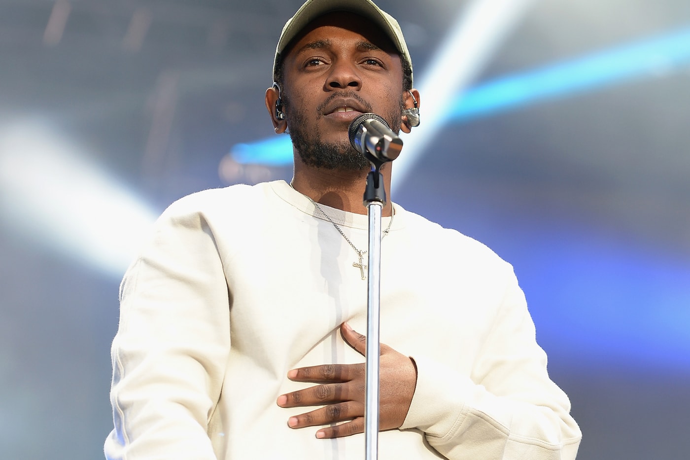 Watch Kendrick Lamar Freestyle Over Kanye West's "So Appalled"