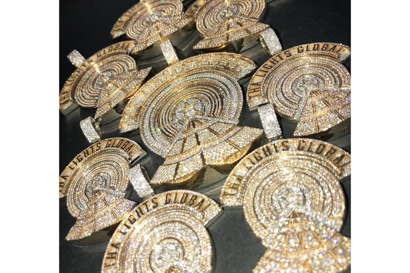 lil pump gold chain