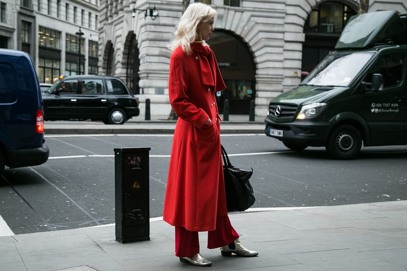 London Fashion Week Men's Fall/Winter 2018 Street Style Streetsnaps Balenciaga Nike Virgil Abloh Off-White Triple-S A-COLD-WALL*