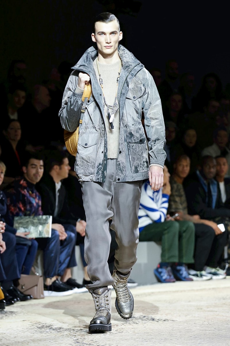 Louis Vuitton 2018 Fall Winter Collection Paris Fashion Week Mens PFW PFWM Kim Jones Kate Moss Naomi Campbell LV Marc Jacobs