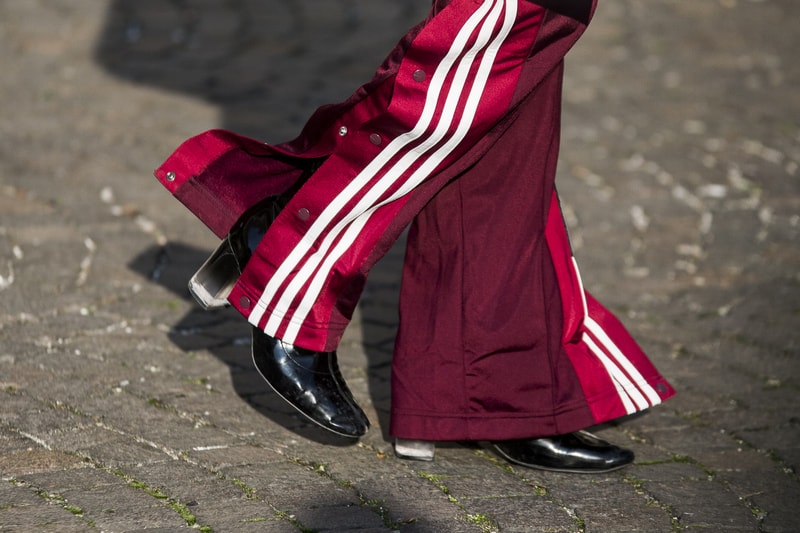 Milan Fashion Week Fall/Winter 2018 Street Style day 2 streetsnaps supreme louis vuitton off white burberry gosha prada margiela