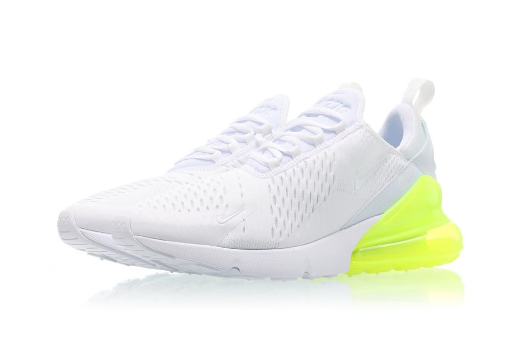 white and green air max 270