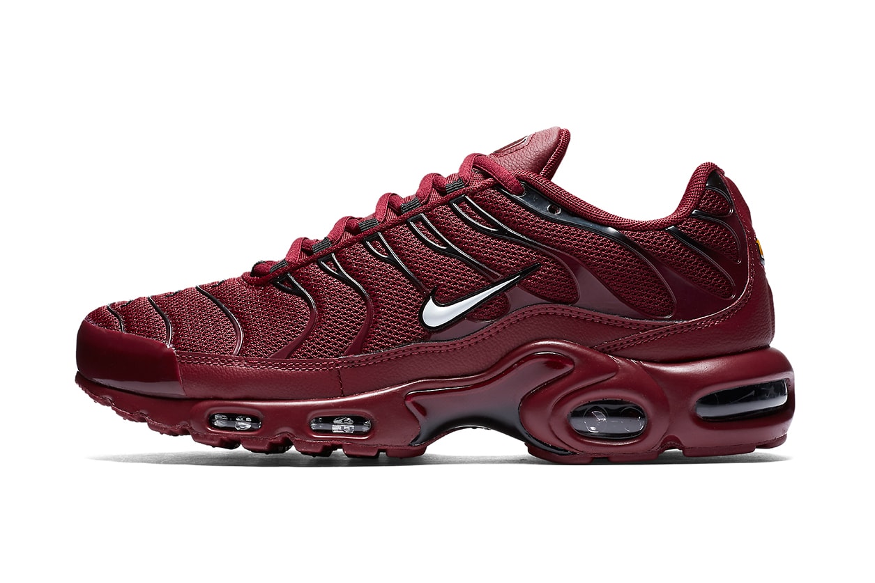 Nike Air Max Plus Team Red 20th Anniversary Release Info Drops Date January 2018 Sneakers Runners 3M