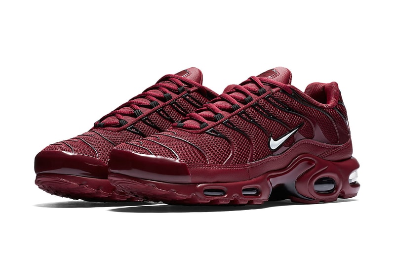 Nike Air Max Plus Team Red 20th Anniversary Release Info Drops Date January 2018 Sneakers Runners 3M