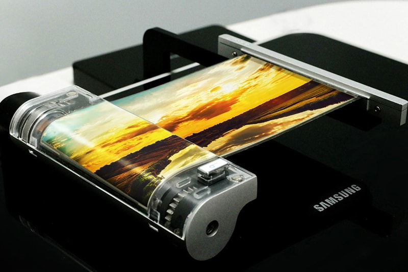 Samsung Galaxy X Rumors foldable bend displays cellphone cellular korea ces oled