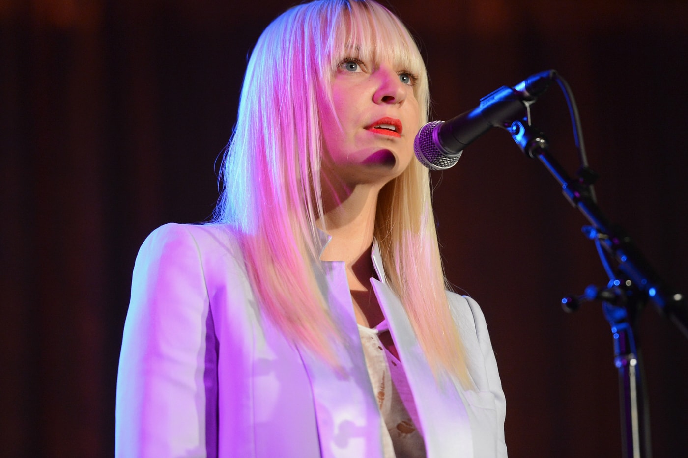 sia-announces-her-first-concert-in-5-years
