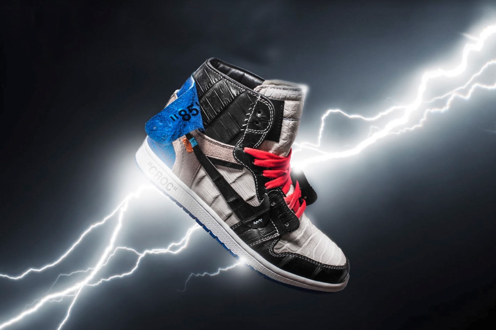 Sneaker News on X: Air Jordan 1 Custom inspired by the Supreme x