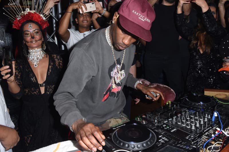 Travis Scott Kicks DJ off Stage During NYE Bash and Starts Mixing Himself Video New Years Eve La Flame