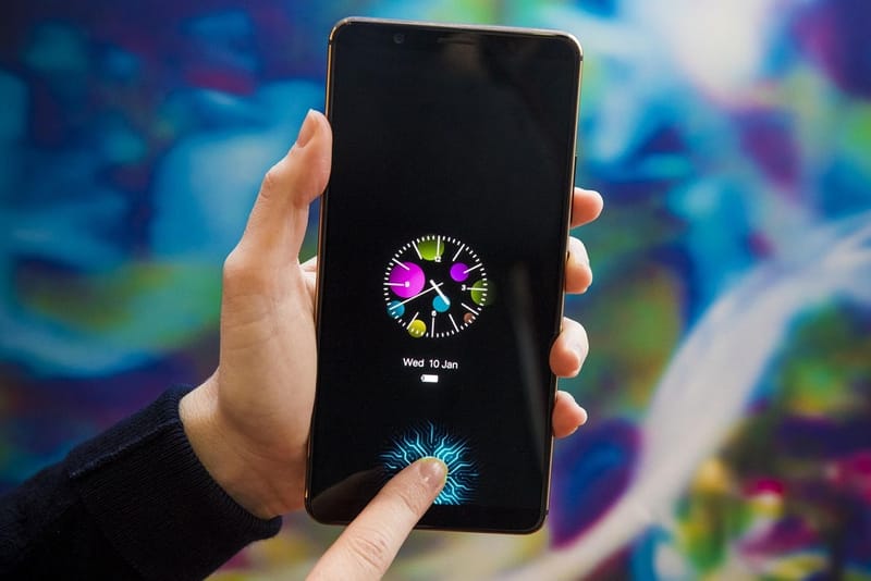 The World's First Smartphone With an In-Screen Fingerprint Scanner Is Here