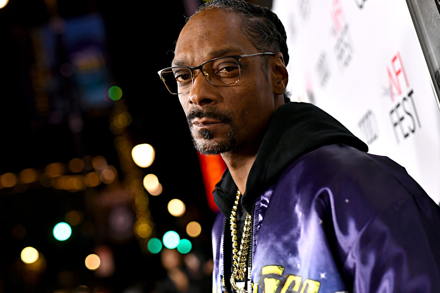 watch-snoop-dogg-hilariously-narrate-plizzanet-earth