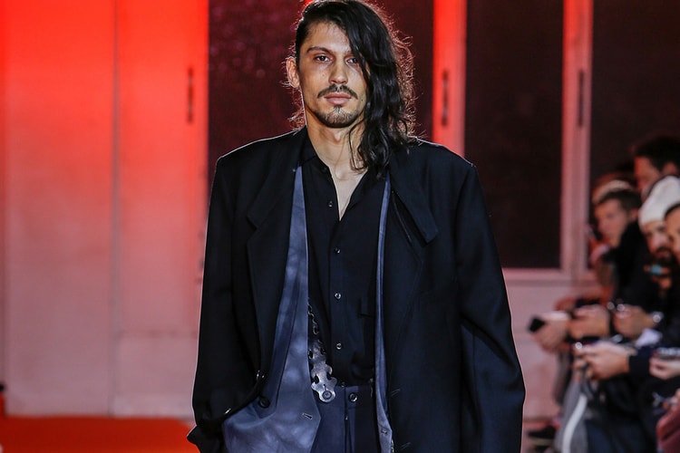 Yohji Yamamoto Displays an Art-Inclined Fall/Winter 2018 Collection
