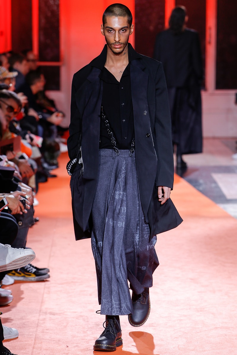 Yohji Yamamoto 2018 Fall Winter Paris Fashion Week Mens
