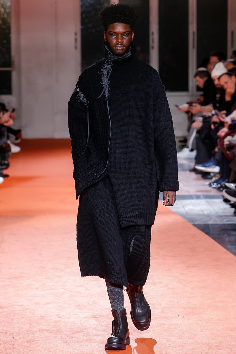 Yohji Yamamoto 2018 Fall Winter Paris Fashion Week Mens