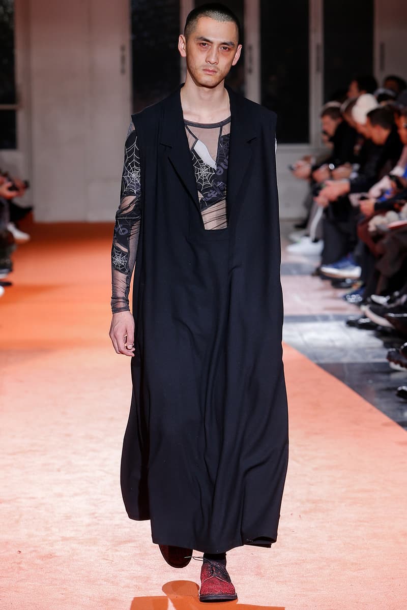 Yohji Yamamoto 2018 Fall Winter Paris Fashion Week Mens