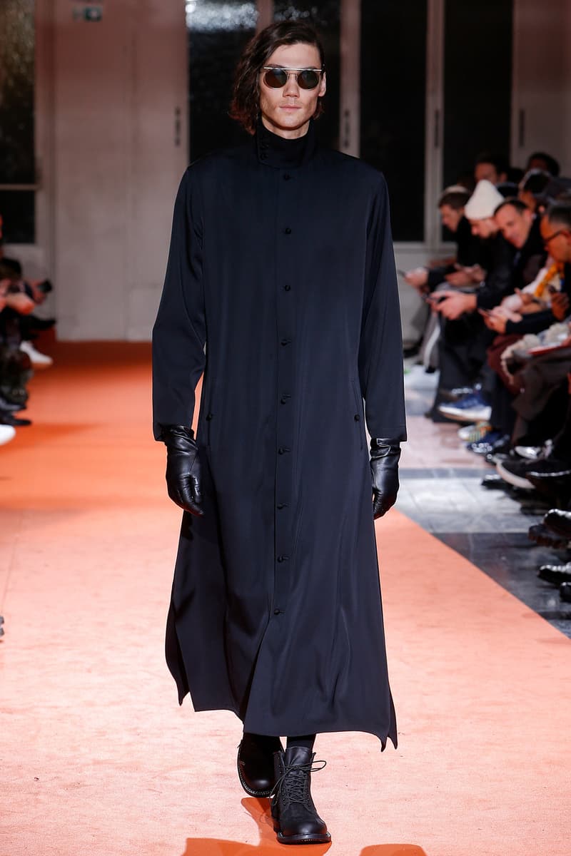 Yohji Yamamoto 2018 Fall Winter Paris Fashion Week Mens