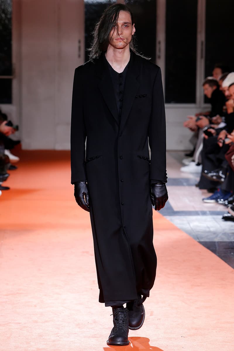 Yohji Yamamoto 2018 Fall Winter Paris Fashion Week Mens