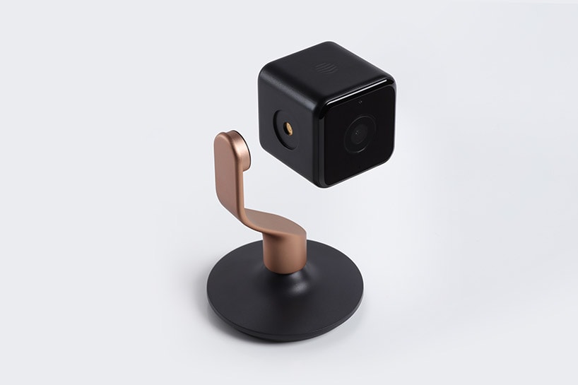 Yves Behar Hive View Detachable Indoor Camera Fuse Project Gold White Champagne Black Brushed Copper