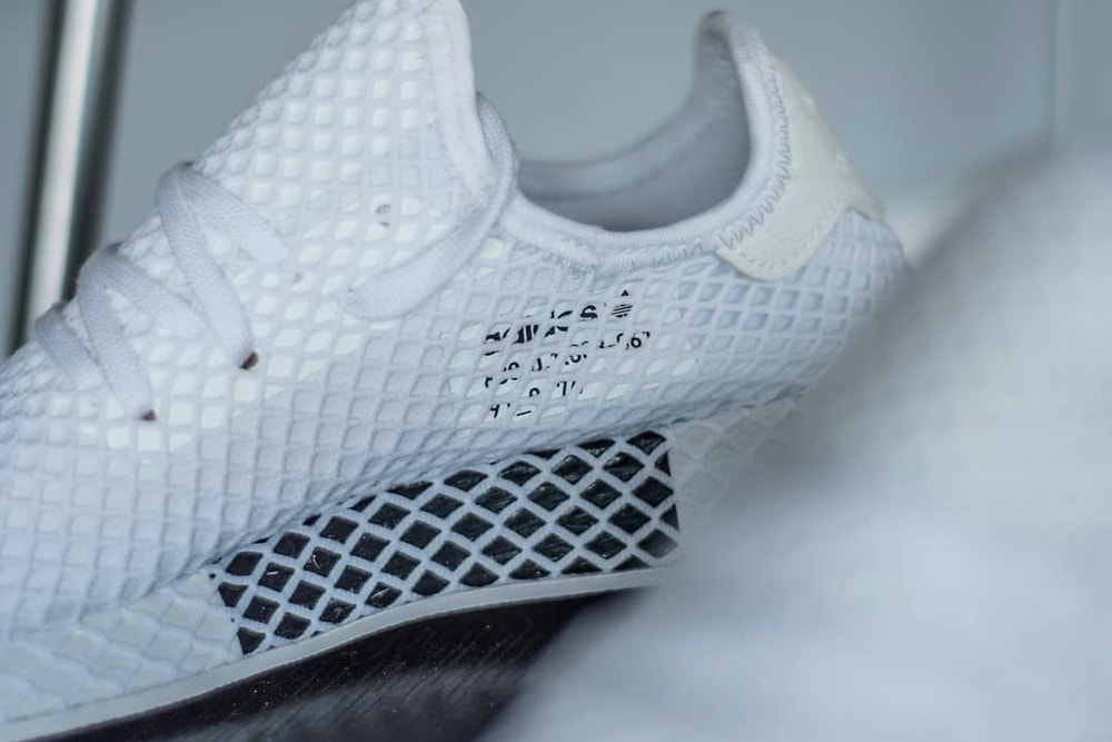 adidas Deerupt closer look all-white mesh