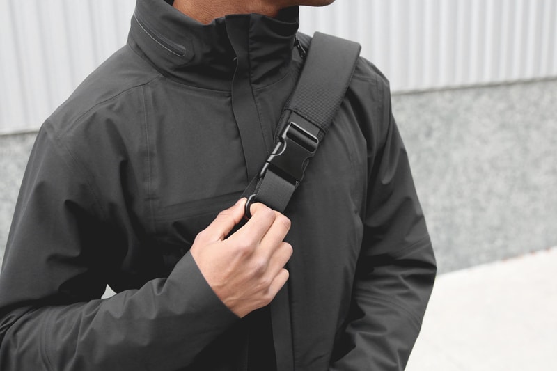 Aer Spring/Summer 2018 Bag Collection Tech Day Pack Commuter Bag Duffle Backpack Waist