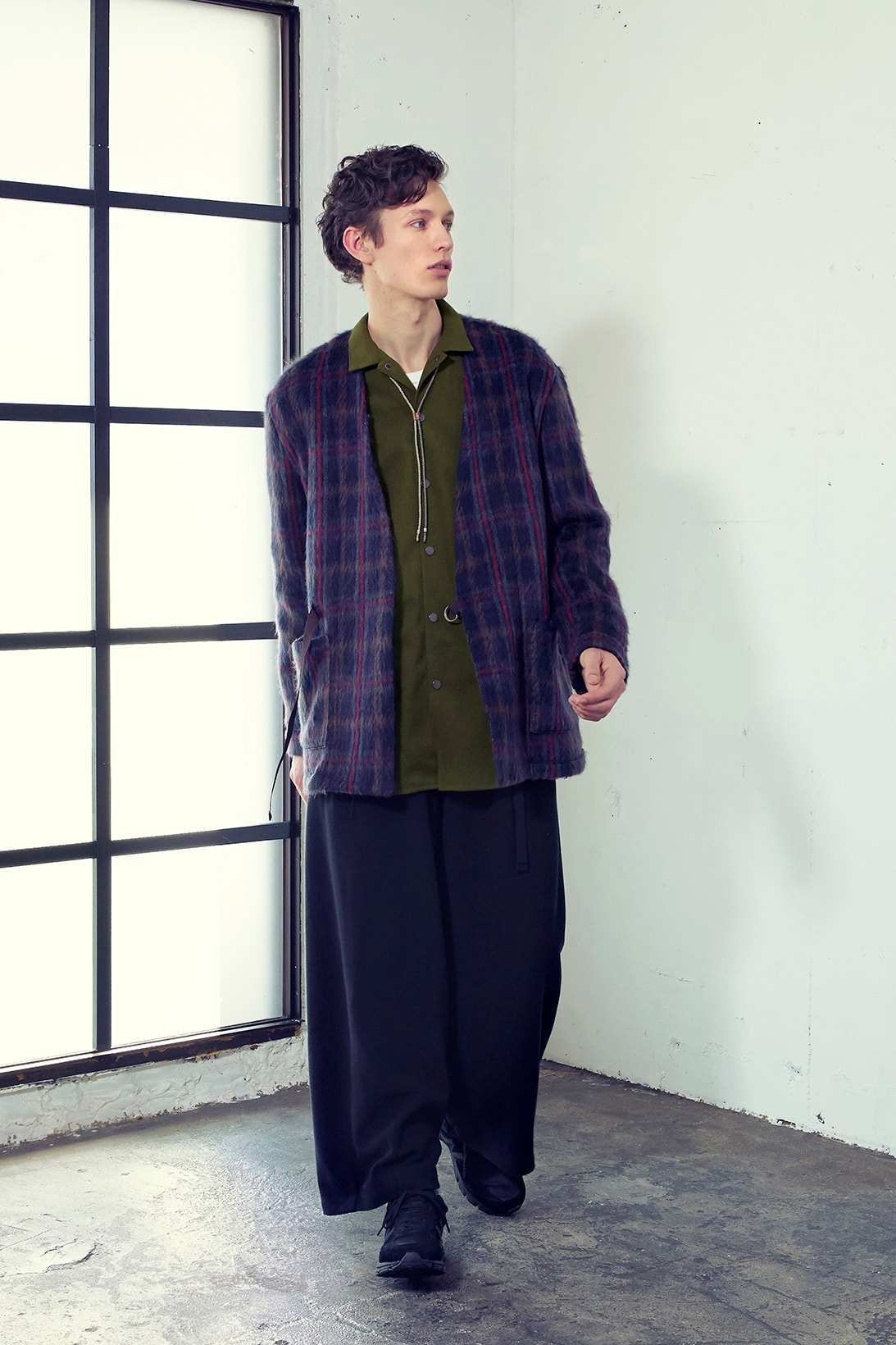 Curly Co 2018 fall winter lookbook japan tokyo the weft