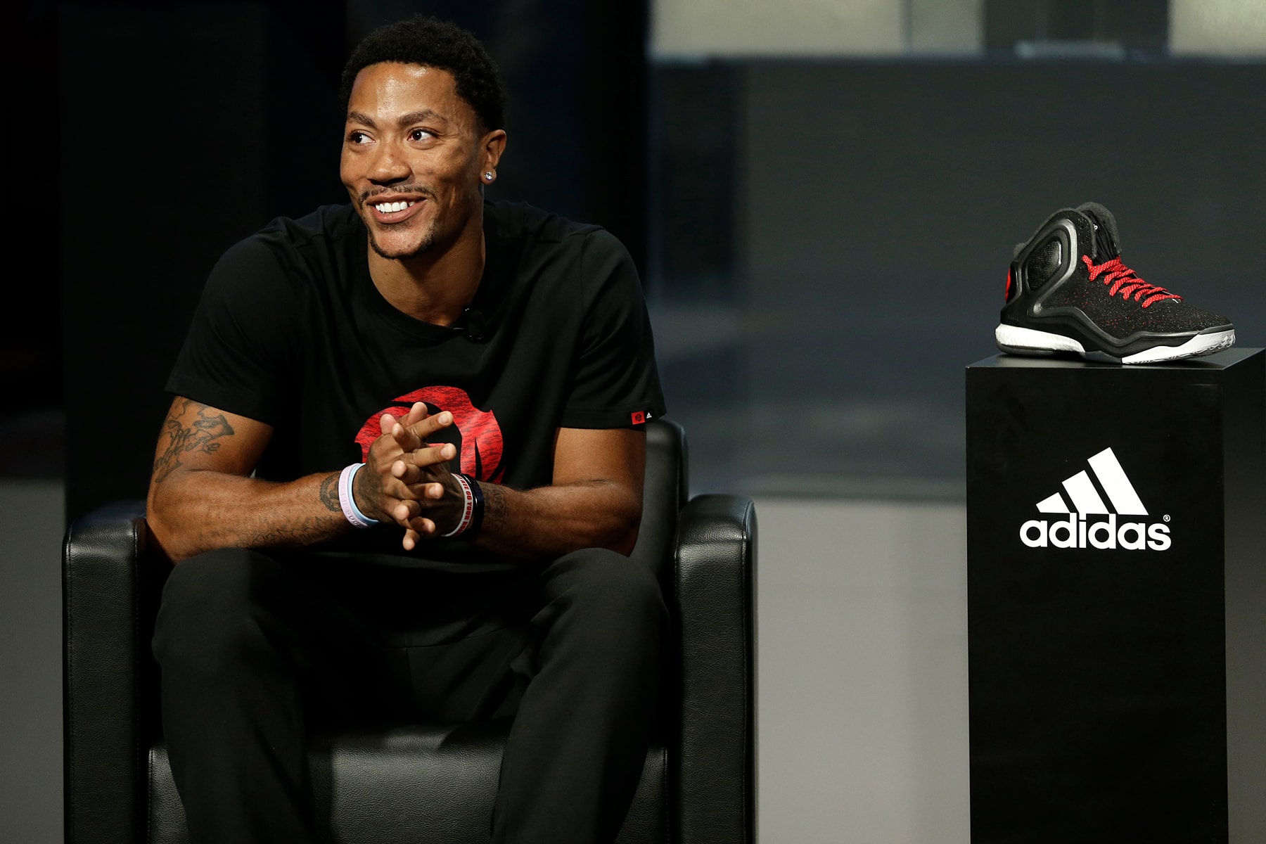 derrick rose adidas hoops basketball sneaker signature d contract agreement salary earnings money brother friend
